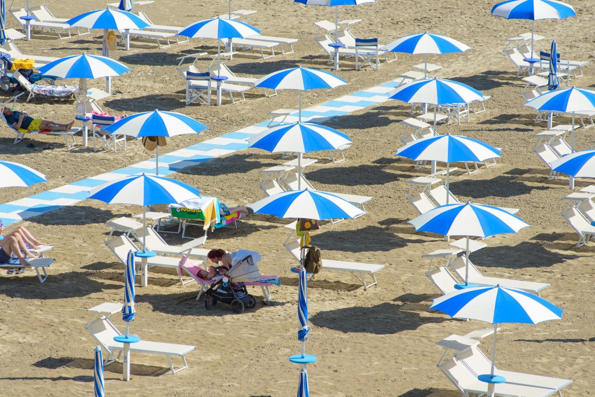 Nautic Beach Hotel Rimini Bagian luar foto